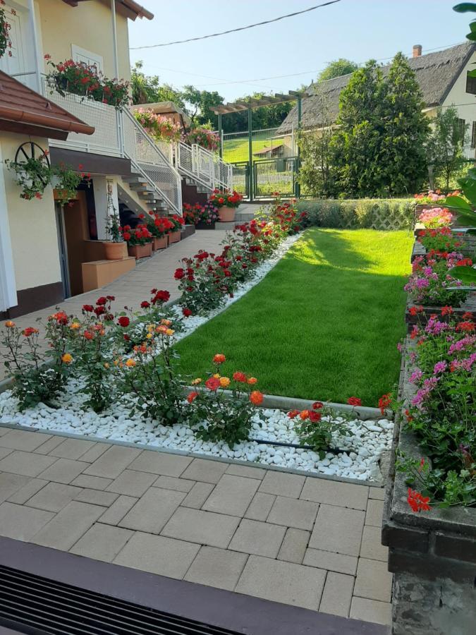 Rózsakert Vendégház Szigliget Exterior foto
